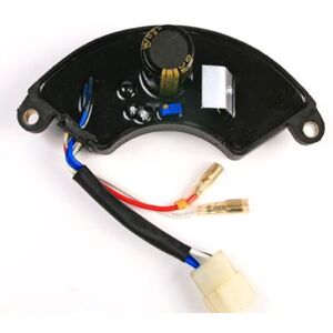 &Aacute;ramfejlesztő - aggreg&aacute;tor fesz&uuml;lts&eacute;gszab&aacute;lyoz&oacute; - AVR 5-6kW 680uF 450V 1 FAZA